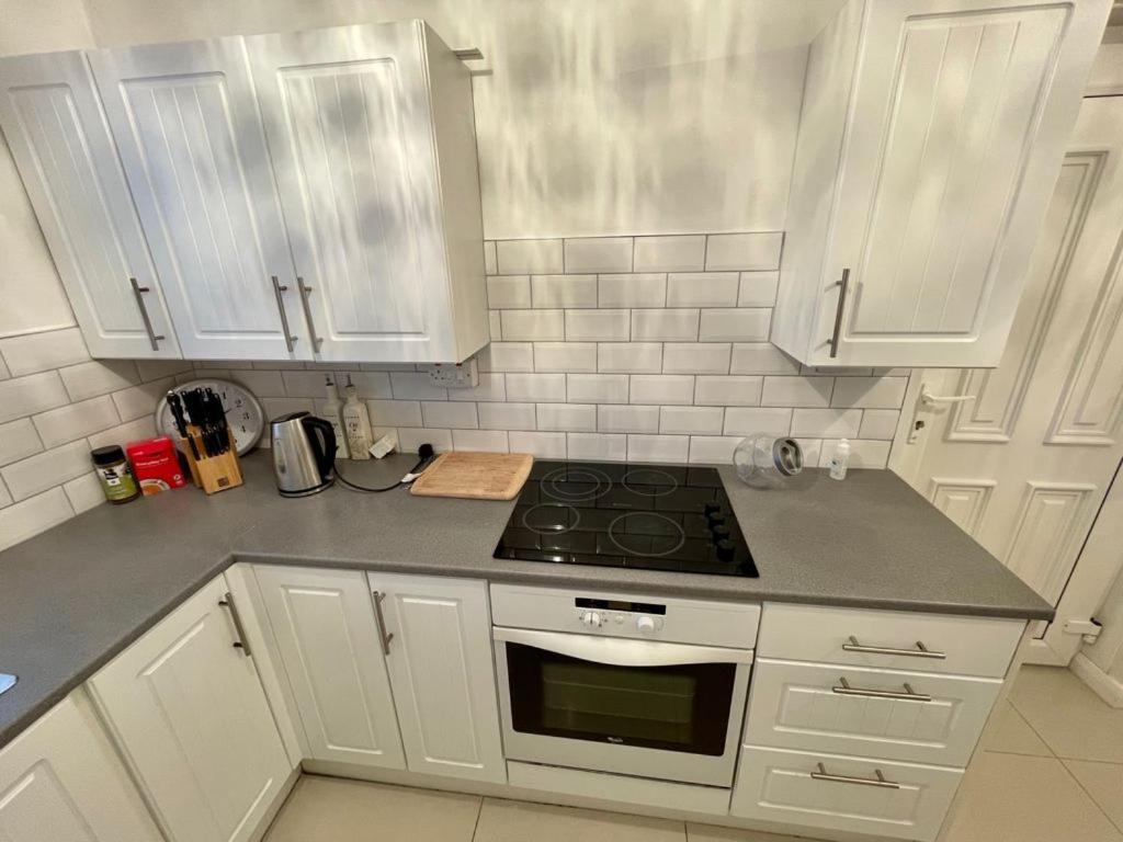 Bishop'S Gate Apartment Londonderry ภายนอก รูปภาพ
