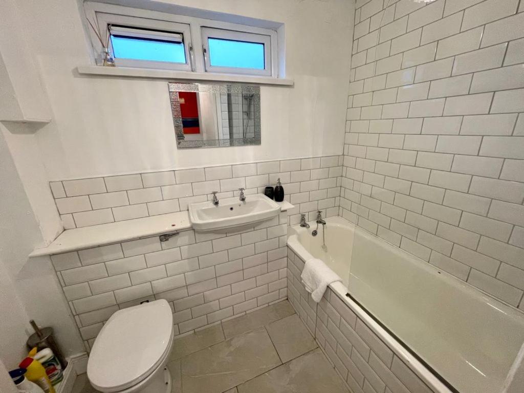 Bishop'S Gate Apartment Londonderry ภายนอก รูปภาพ